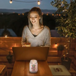 Große Duftkerze Rosa Pfeffer & Kardamom 12 Große Duftkerze Rosa Pfeffer & Kardamom -Ecover Geschäft MAM 8044644 SHOP IMAGE 1.4